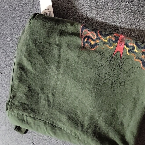 Nwt Army green Old Navy shirt - Picture 4 of 4